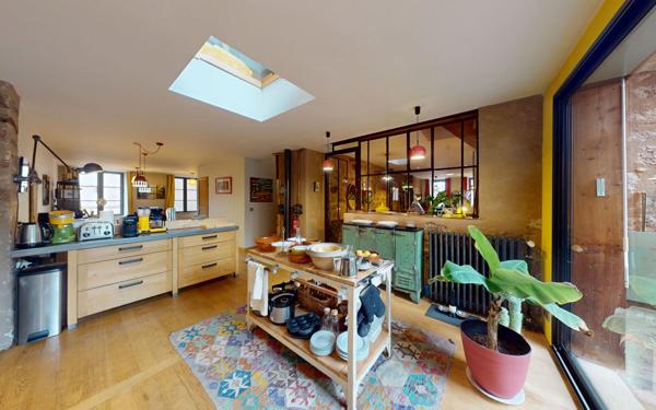 Maison à vendre    7 pièces •  Marcillac-Vallon