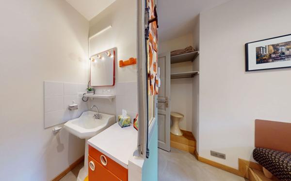 Maison à vendre    7 pièces •  Marcillac-Vallon