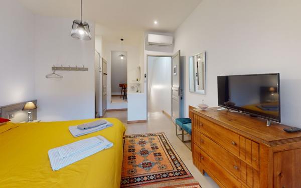 Maison à vendre    7 pièces •  Marcillac-Vallon