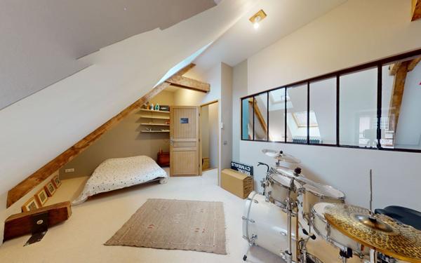 Maison à vendre    7 pièces •  Marcillac-Vallon