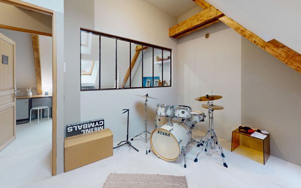 Maison à vendre    7 pièces •  Marcillac-Vallon