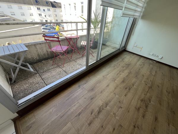 Vente appartement T3 – Vannes centre-ville – Balcon exposé Sud, ascenseur, box
