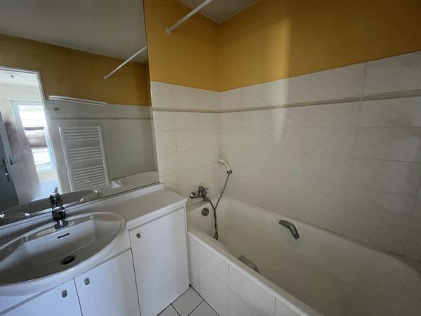 Vente appartement T3 – Vannes centre-ville – Balcon exposé Sud, ascenseur, box