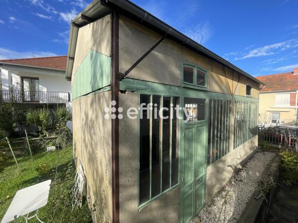 Maison 8 pièces - 198 m²