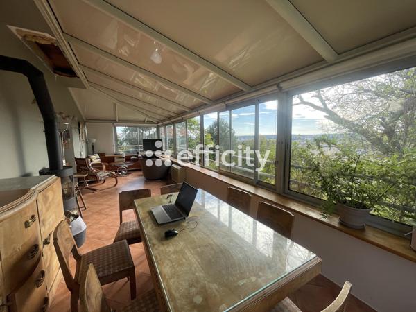 Maison 8 pièces - 198 m²