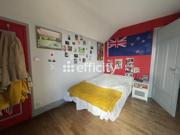 Maison 8 pièces - 198 m²