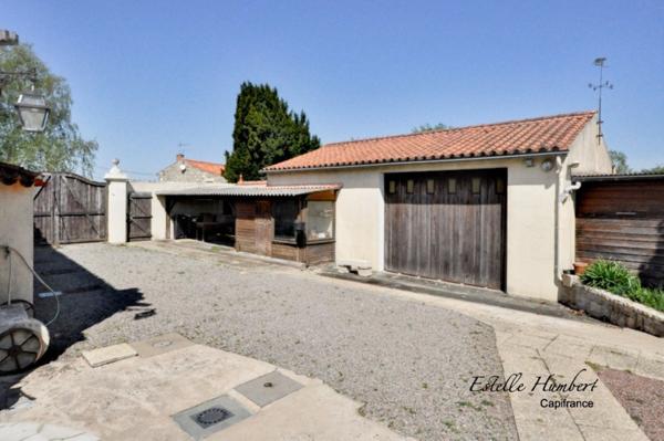 Maison Propriété 10 pièces-Véranda à 500m de Fontenay le Comte
