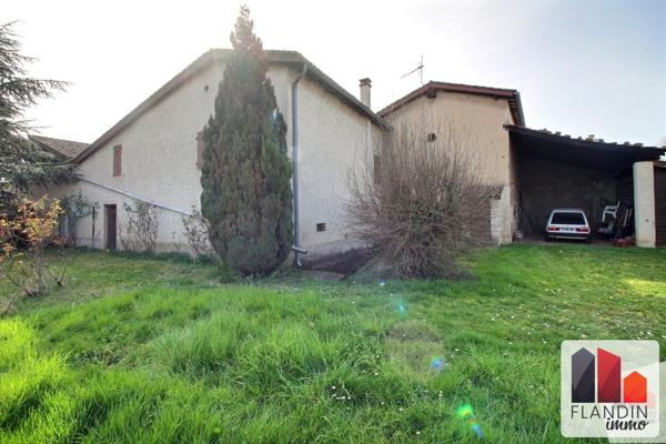 Maison de village avec dépendances – Terrain 850 m² – Fort potentiel – Vernaison limite Charly