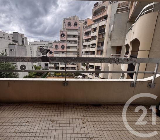 Appartement F2 à vendre  2 pièces - 52,28 m2 PARIS - 75019