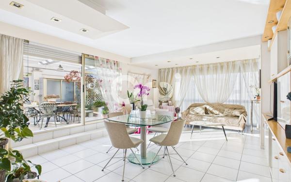 Appartement à vendre    4 pièces • 96,73 m2 Mandelieu-la-Napoule