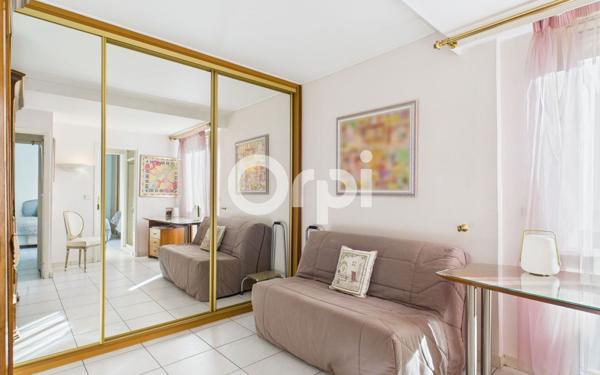 Appartement à vendre    4 pièces • 96,73 m2 Mandelieu-la-Napoule