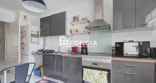 À vendre Appartement 3 pièces 68 m² - Reims 51100