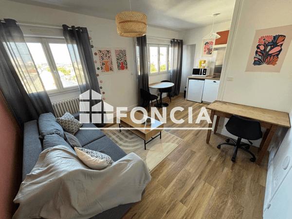 Location Studio meublé 24.56 m² - 2 RUE JULES VERNE Tours 37000