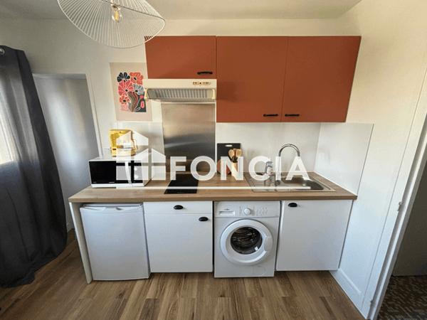 Location Studio meublé 24.56 m² - 2 RUE JULES VERNE Tours 37000