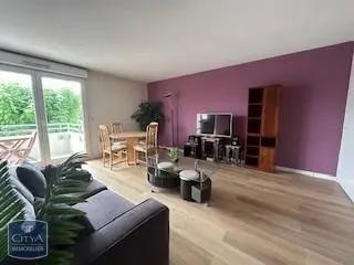 Appartement à louer 2 pièces 46.7m² Bordeaux (33300)
