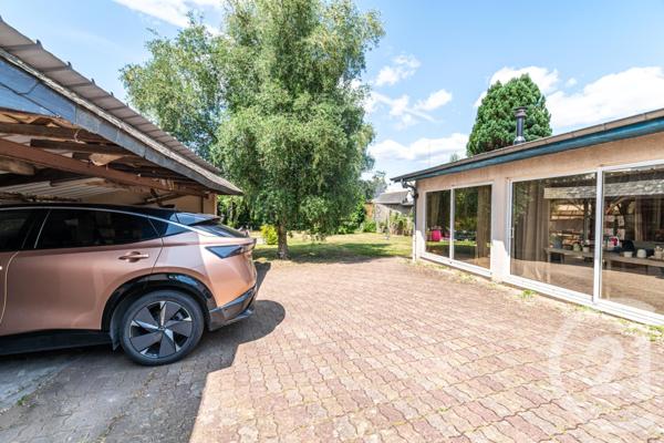 Maison à vendre  10 pièces - 245 m2 LAVAL - 53