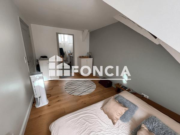 Location Appartement 2 pièces 41.8 m² - 8 RUE DU CYGNE Tours 37000