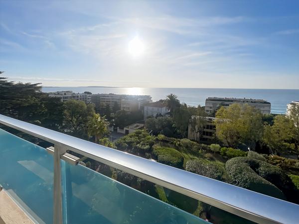 3 Pièces Cannes Pleine Vue Mer