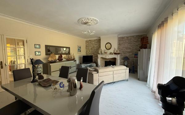 Maison à vendre    5 pièces •  Labastide-d'Armagnac