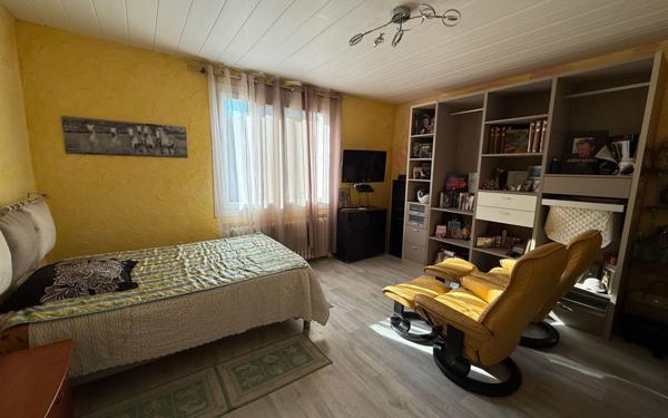 Maison à vendre    5 pièces •  Labastide-d'Armagnac