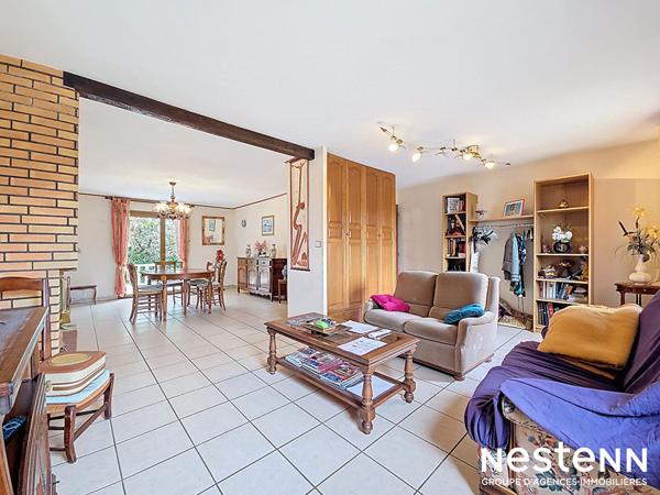 Castanet-Tolosan - Rue Georges Brassens - Maison 4 pièces 103 m² avec jardin et garage, proche écoles et transports