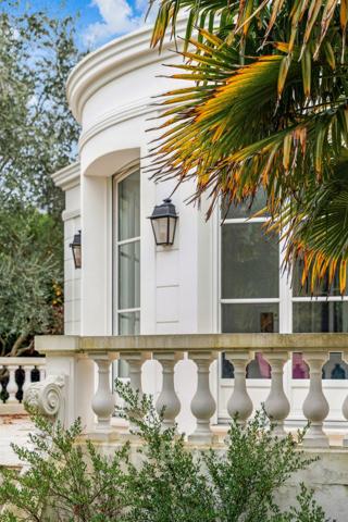 A vendre - Le Vésinet - Demeure 469,83 m² et maison de gardien 66,27 m² sur parc privé de 2 800 m²