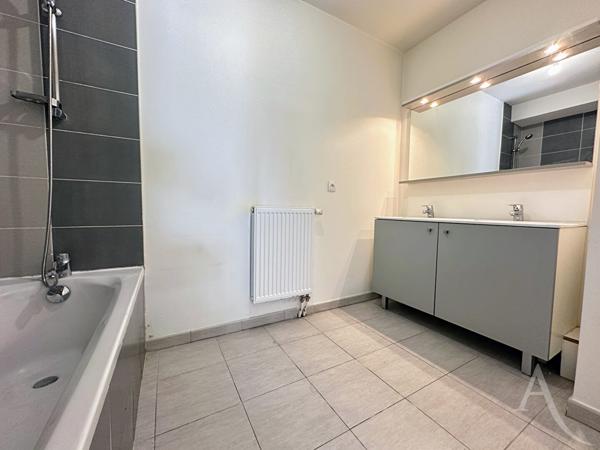 Agréable T3 en bon état avec jardin