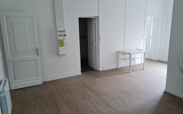 Appartement à louer    2 pièces •  Roubaix