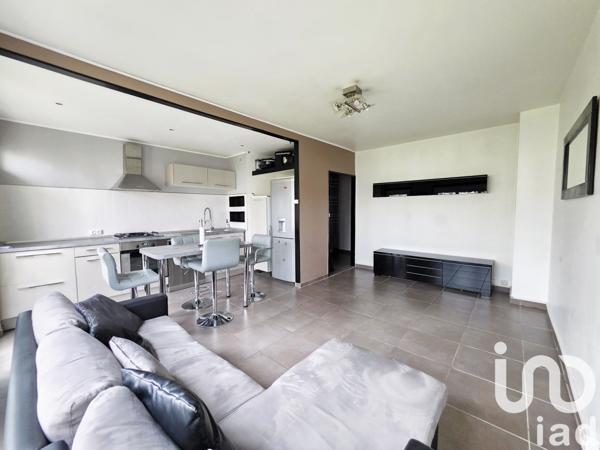 Appartement 3 pièces de 57 m² à Yerres (91330)