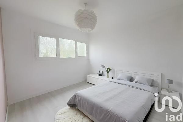 Appartement 3 pièces de 57 m² à Yerres (91330)