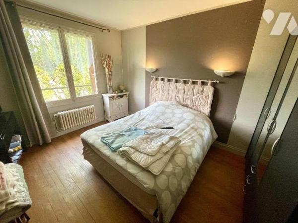 APPARTEMENT LOUE PROCHE DE LA GARE
IDEAL INVESTISSEUR
A VENDRE A RETHEL, à quelques minutes à...