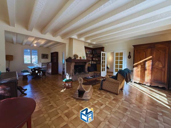 MAISON FAMILIALE 4 CHAMBRES - PARC ARBORÉ - SOUS-SOL COMPLET