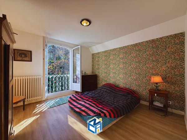 MAISON FAMILIALE 4 CHAMBRES - PARC ARBORÉ - SOUS-SOL COMPLET