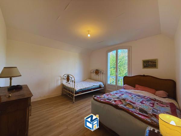 MAISON FAMILIALE 4 CHAMBRES - PARC ARBORÉ - SOUS-SOL COMPLET