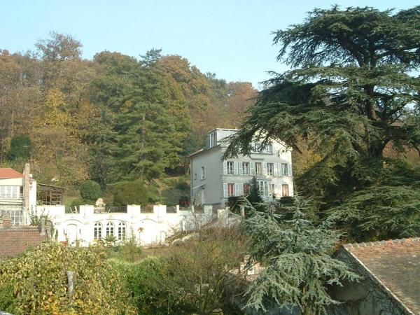 Saint prix - Propriété d'exception - Ancienne demeure d'artiste peintre