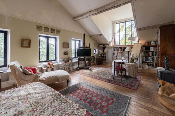 Saint prix - Propriété d'exception - Ancienne demeure d'artiste peintre