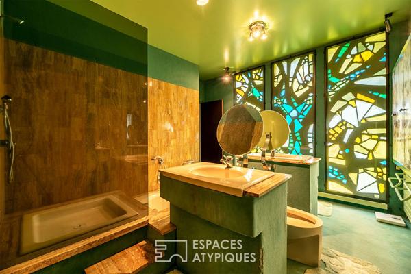 Maison d’architecte des Seventies à deux pas des commodités