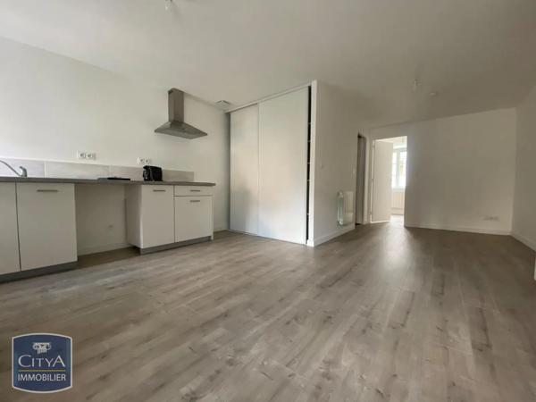 Appartement à louer 2 pièces 39.8m² Villefranche-sur-Saône (69400)