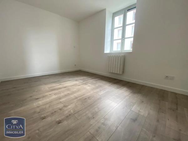 Appartement à louer 2 pièces 39.8m² Villefranche-sur-Saône (69400)