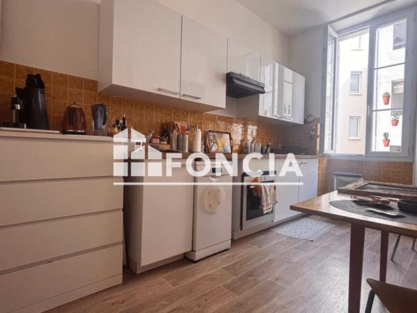 Location Appartement 5 pièces 167.05 m² - 18 RUE VICTOR CLAPPIER Toulon 83000