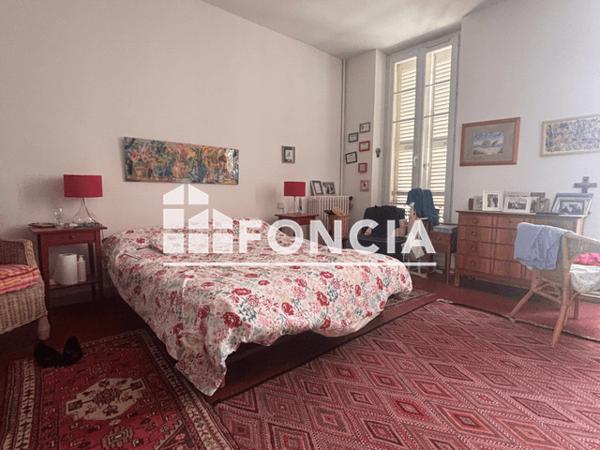 Location Appartement 5 pièces 167.05 m² - 18 RUE VICTOR CLAPPIER Toulon 83000