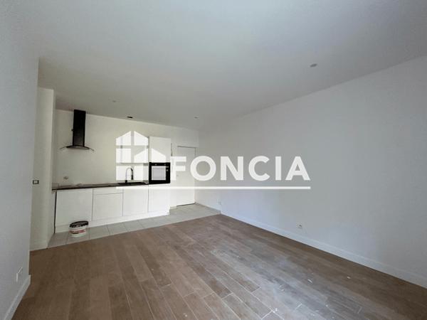Location Appartement 3 pièces 58.39 m² - 19 QUAI HENRI ROUSSEL Charleville Mezieres 08000