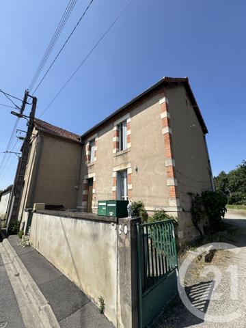 Immeuble à vendre  188 m2 YZEURE - 03