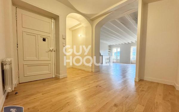 Appartement T3 entièrement refait avec balcon - secteur terreaux