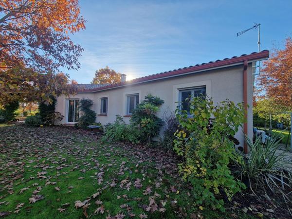 Maison de 130 M2 environ sur une parcelle de 1921 M2