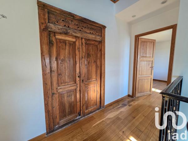 Maison à vendre 8 pièces 238 m² Saint-Pierre-du-Perray