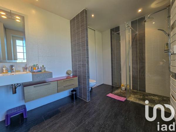 Maison à vendre 8 pièces 238 m² Saint-Pierre-du-Perray