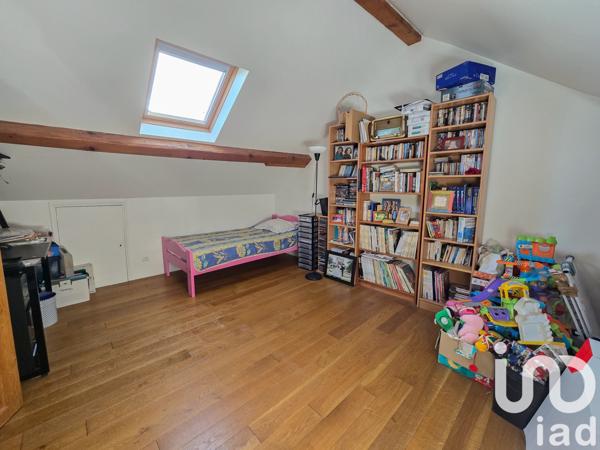 Maison à vendre 8 pièces 238 m² Saint-Pierre-du-Perray