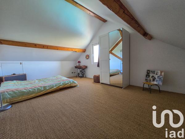 Maison à vendre 8 pièces 238 m² Saint-Pierre-du-Perray