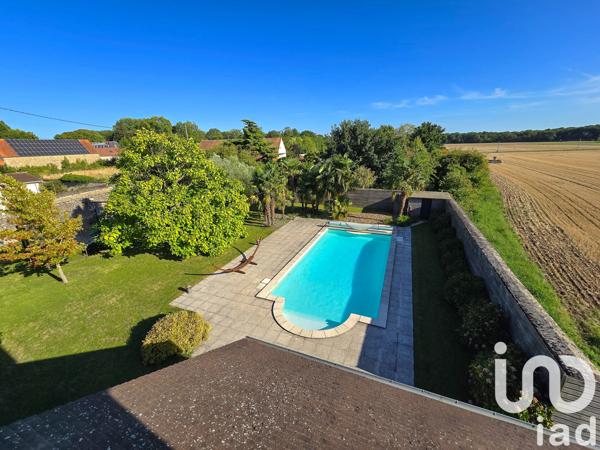 Maison à vendre 8 pièces 238 m² Saint-Pierre-du-Perray